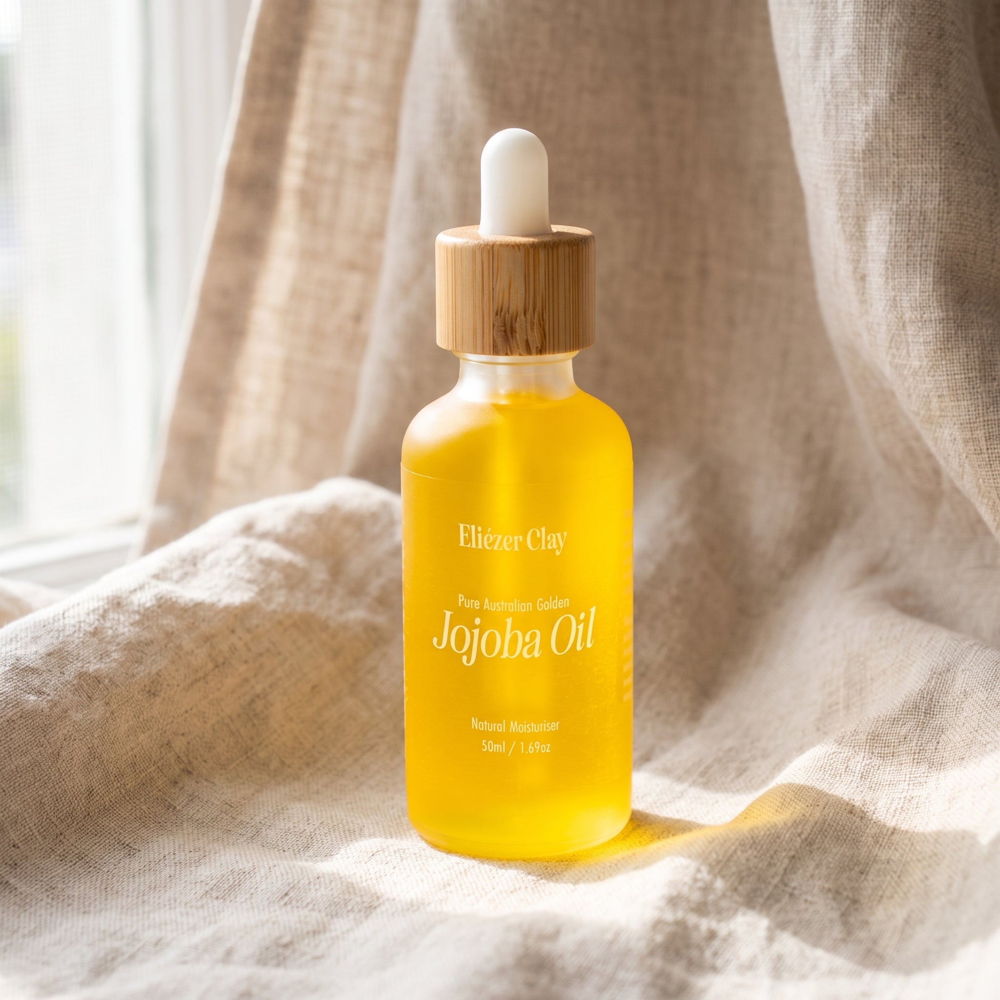 Jojoba Oil for Skin: Benefits and How to Use It